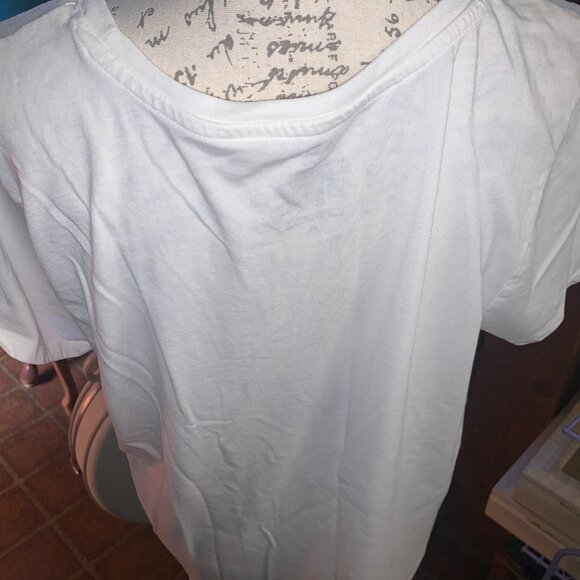 Backyard BBQ & Friends Women's XL Short Sleeve White T Shirt - Picture 3 of 3